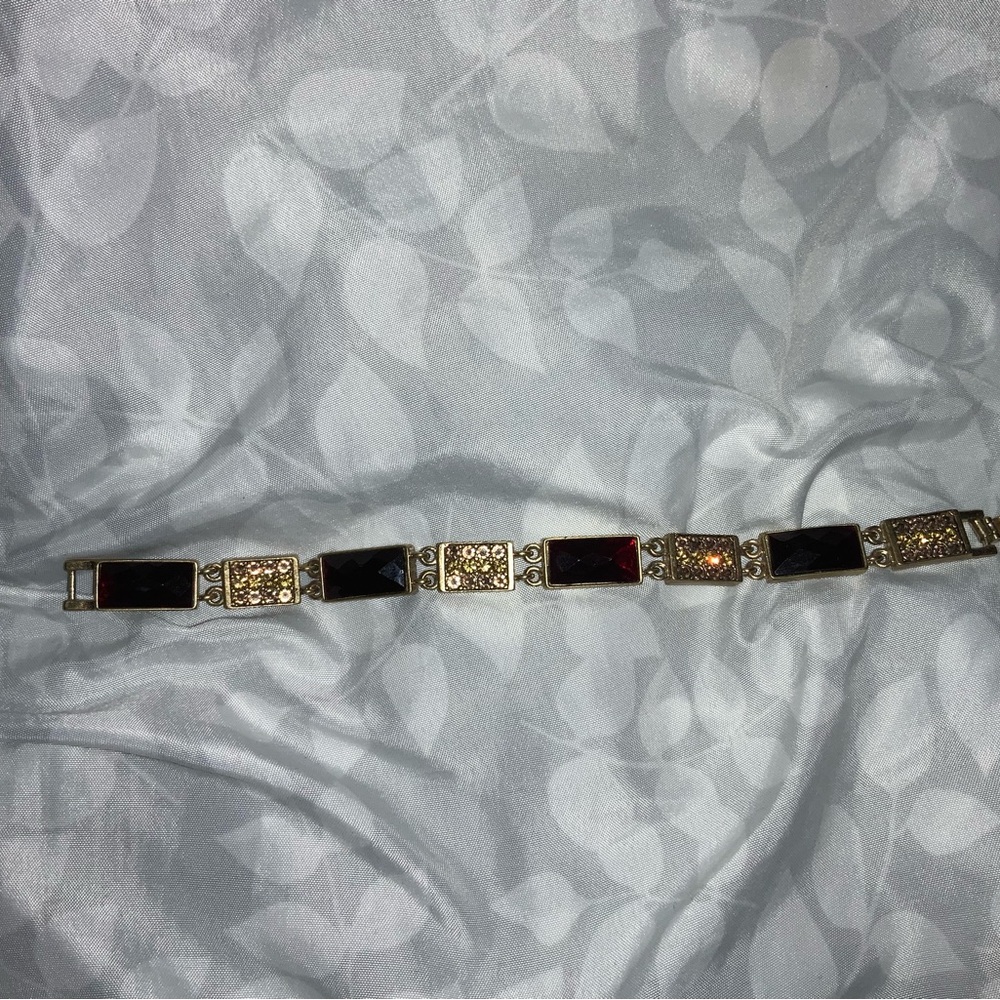 5/$25 LC Gold tone and Red Geometric Bracelet